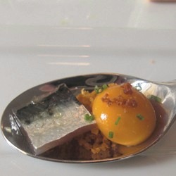 Huevo y sardina